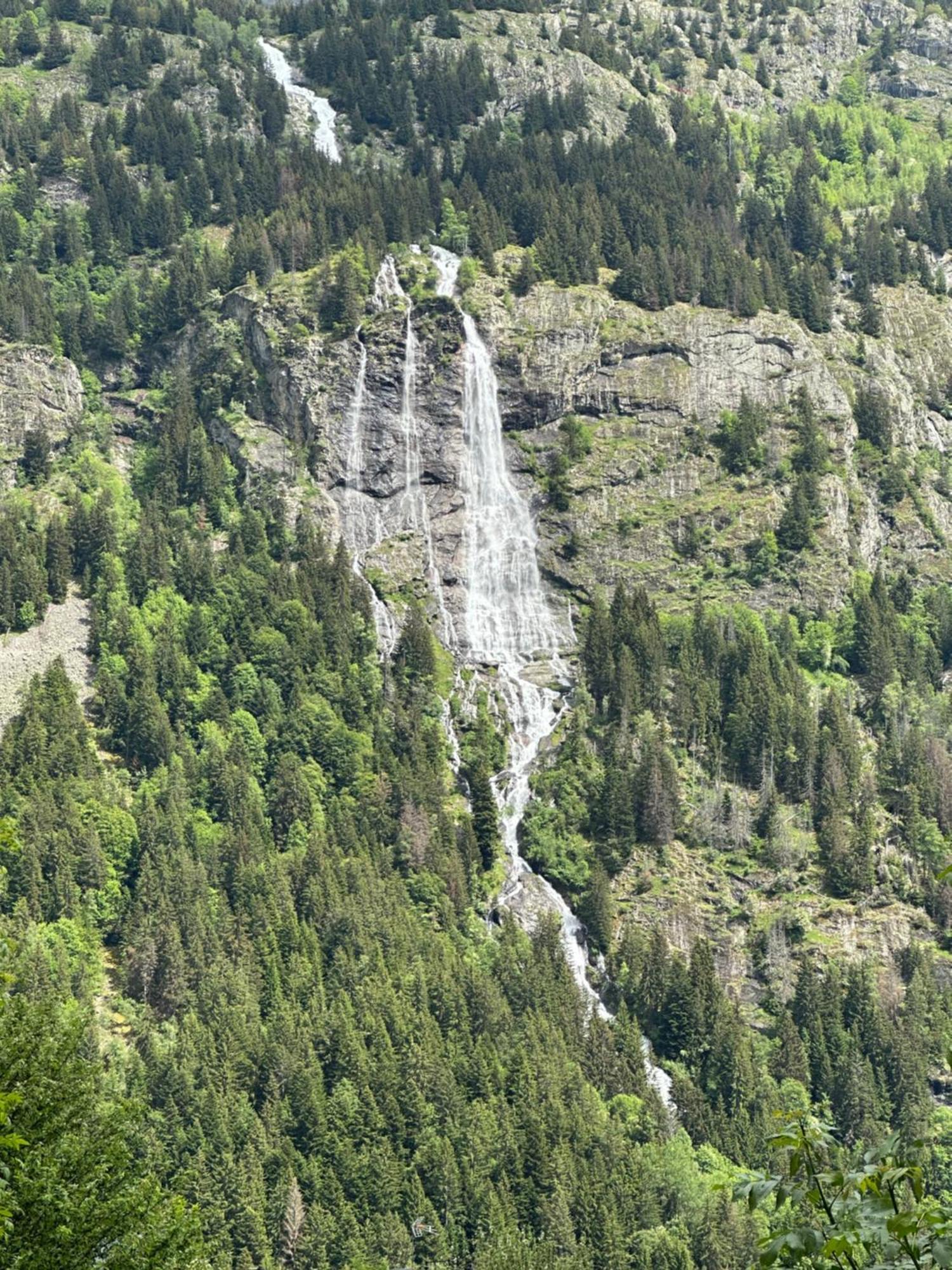 Hotel Le V De Vaujany Zewnętrze zdjęcie